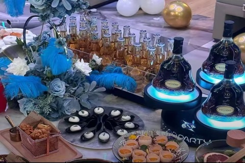 珠海酒吧招聘,珠海新开KTV招聘,新人优房,团队待遇条件好